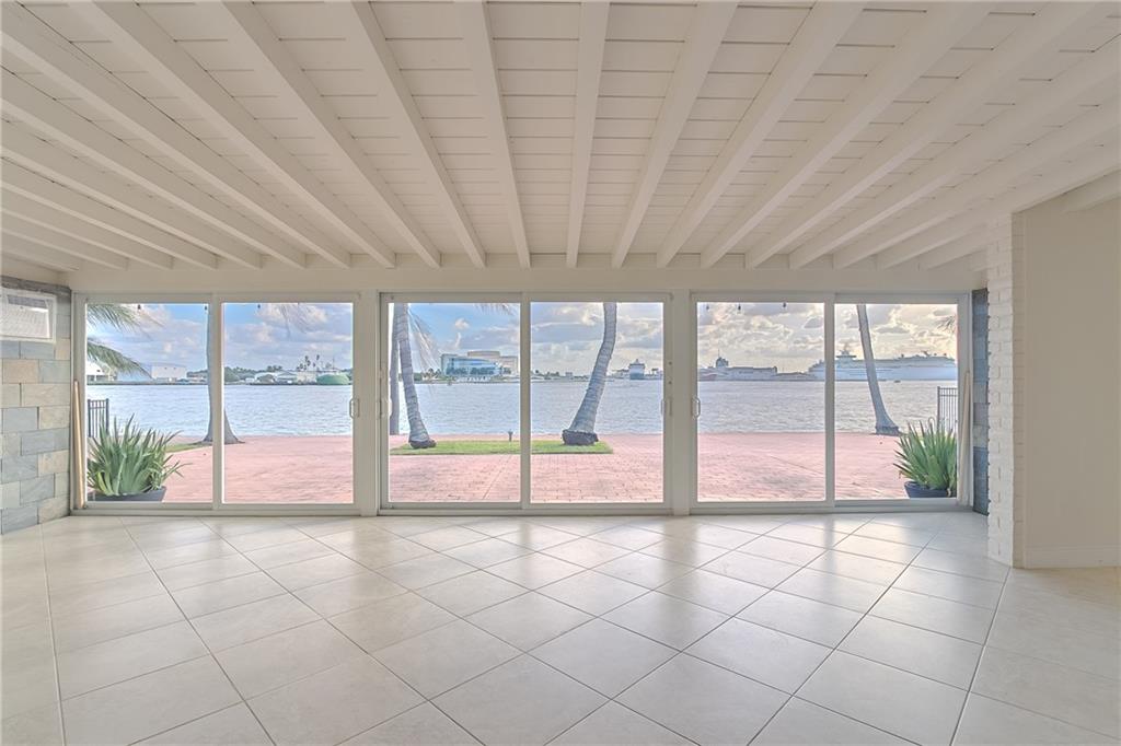 HARBOUR HEIGHTS - Residential