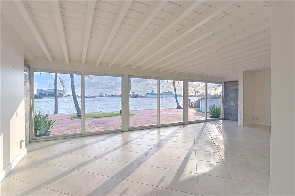 HARBOUR HEIGHTS - Residential