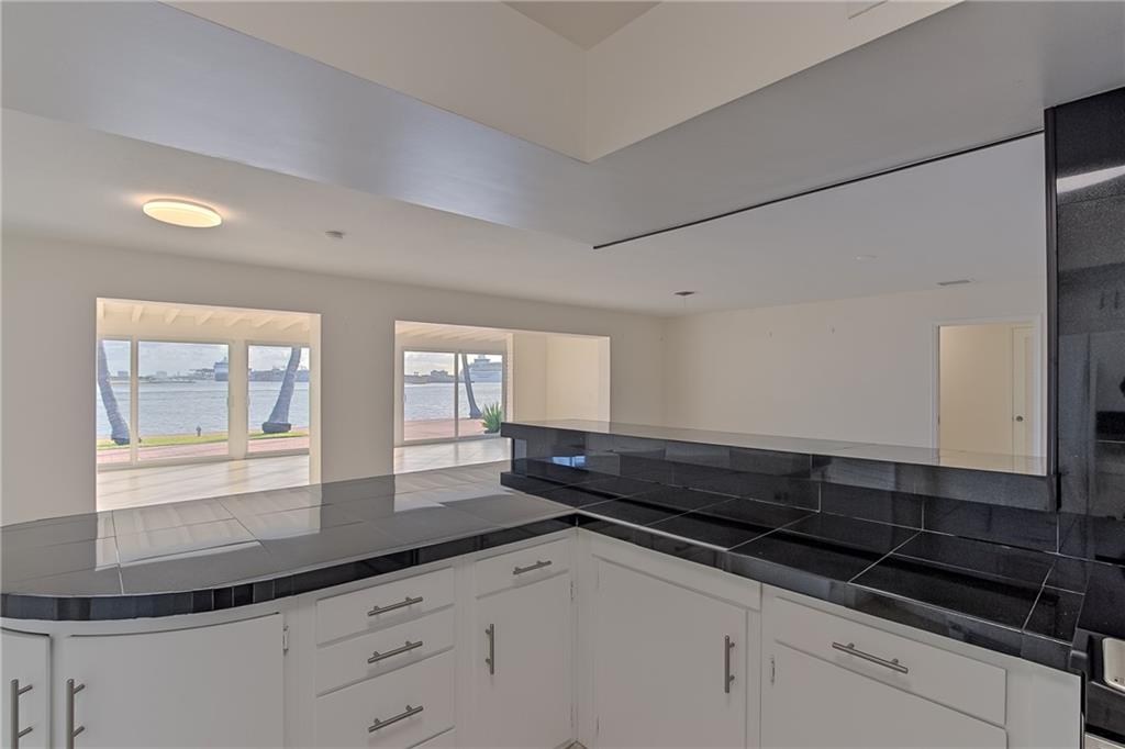 HARBOUR HEIGHTS - Residential