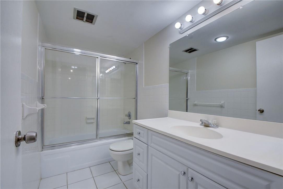 Manors of Inverrary - Residential