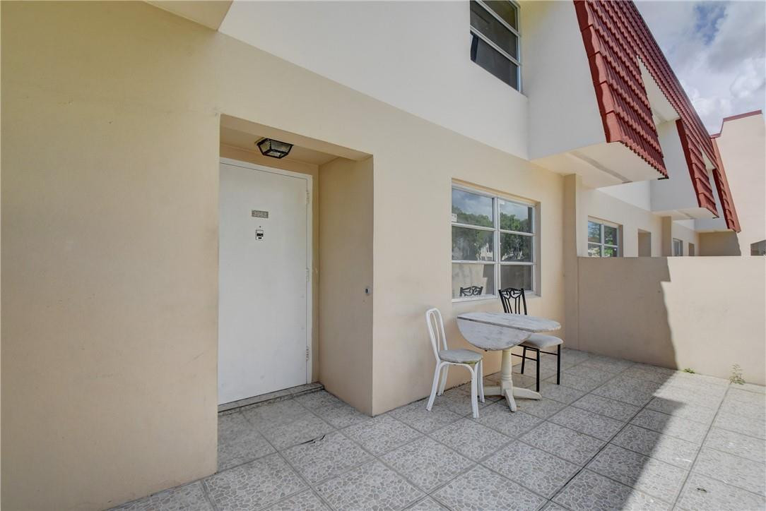 Manors of Inverrary - Residential