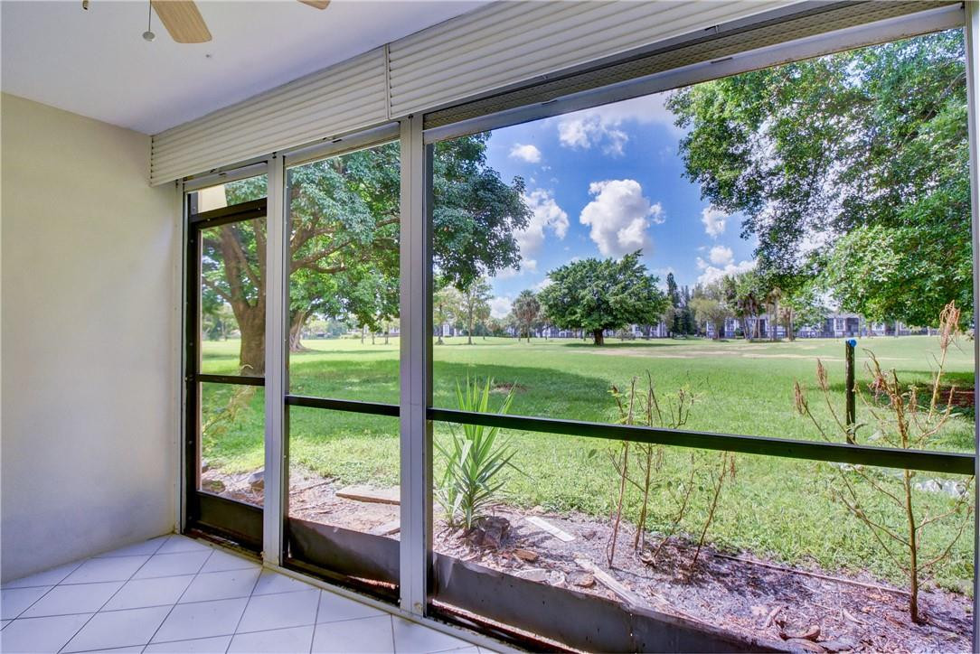 Manors of Inverrary - Residential