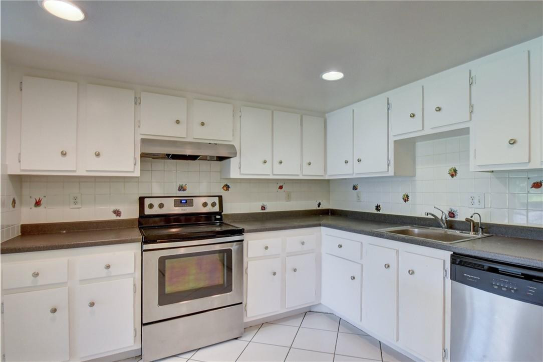 Manors of Inverrary - Residential