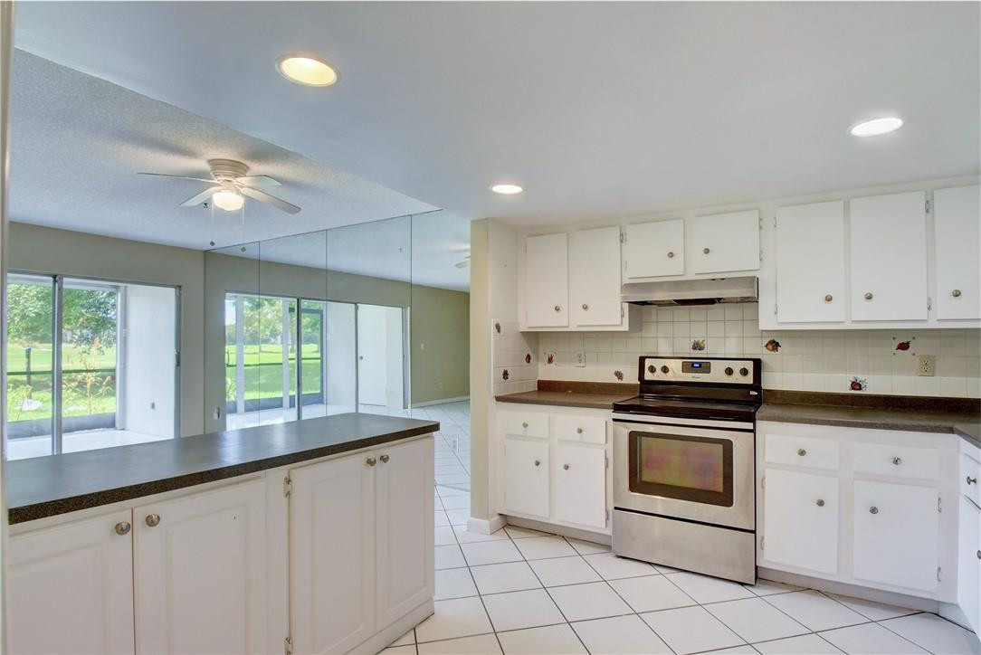 Manors of Inverrary - Residential