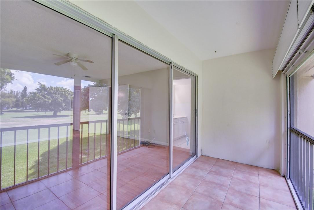 Manors of Inverrary - Residential