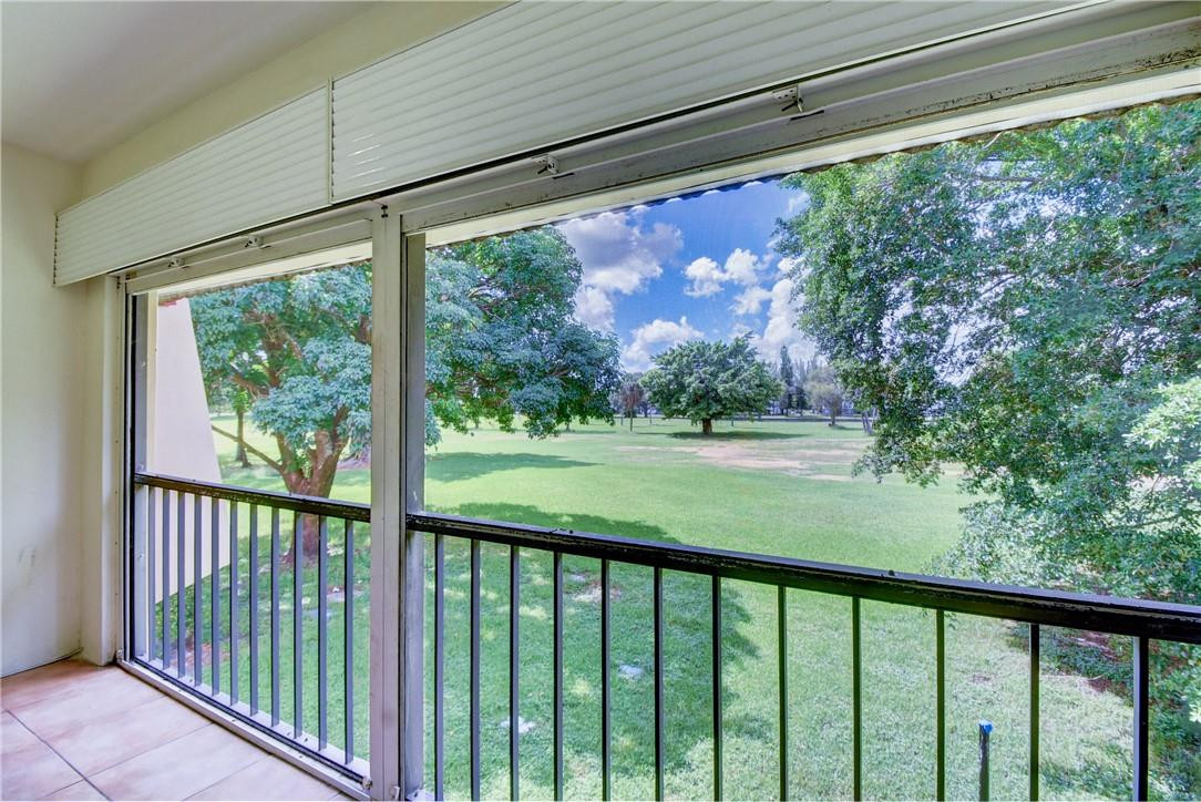 Manors of Inverrary - Residential