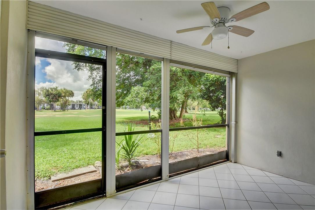 Manors of Inverrary - Residential