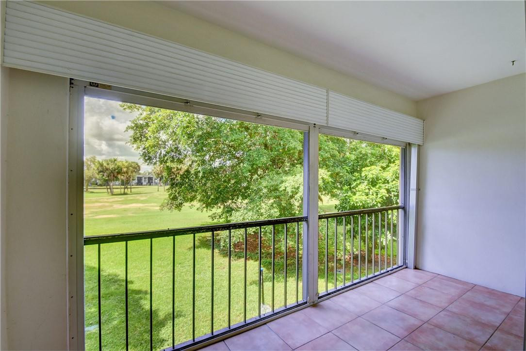 Manors of Inverrary - Residential