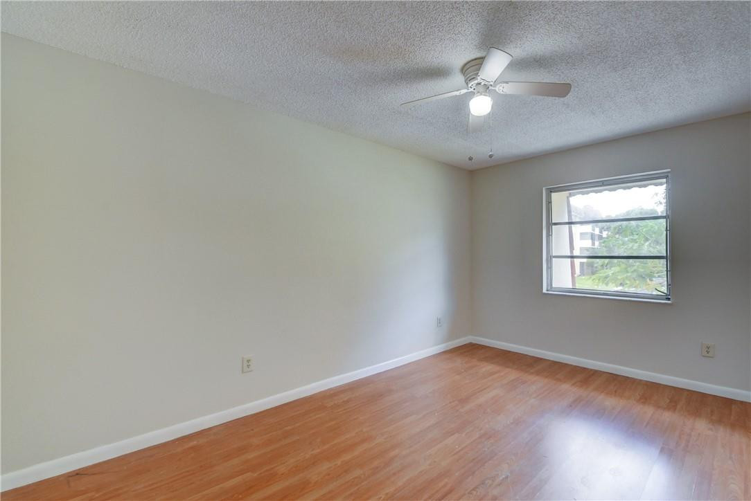 Manors of Inverrary - Residential