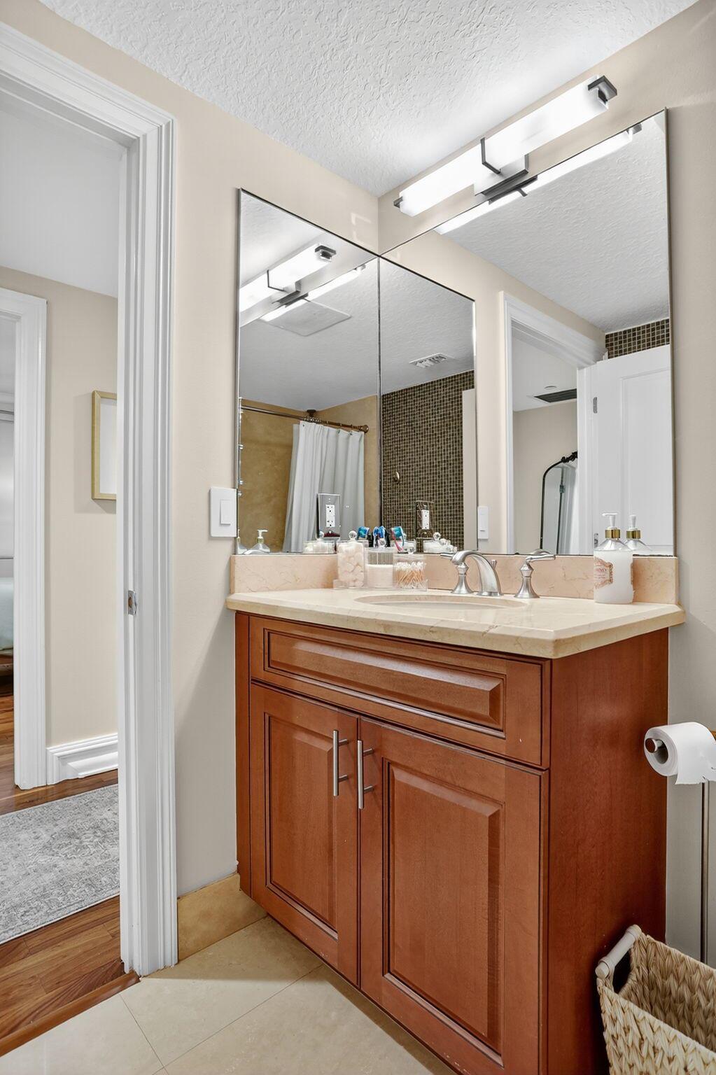 1200 HILLSBORO MILE - Residential