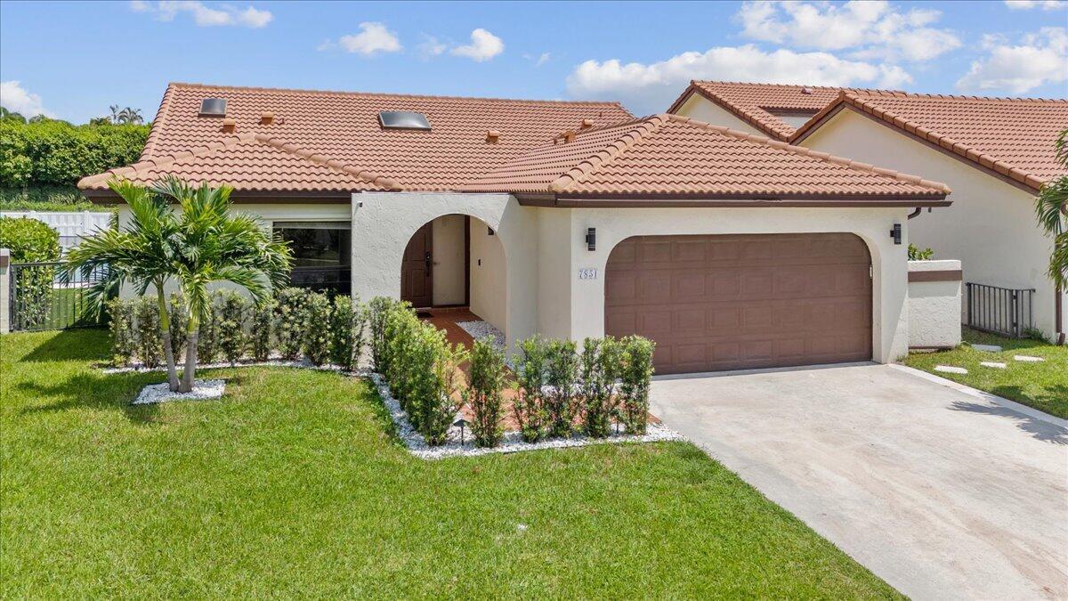 7851 Villa Nova Drive