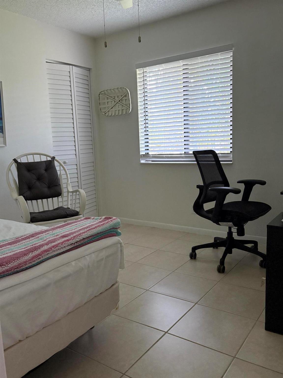 PINE RIDGE SOUTH III COND - Residential Lease