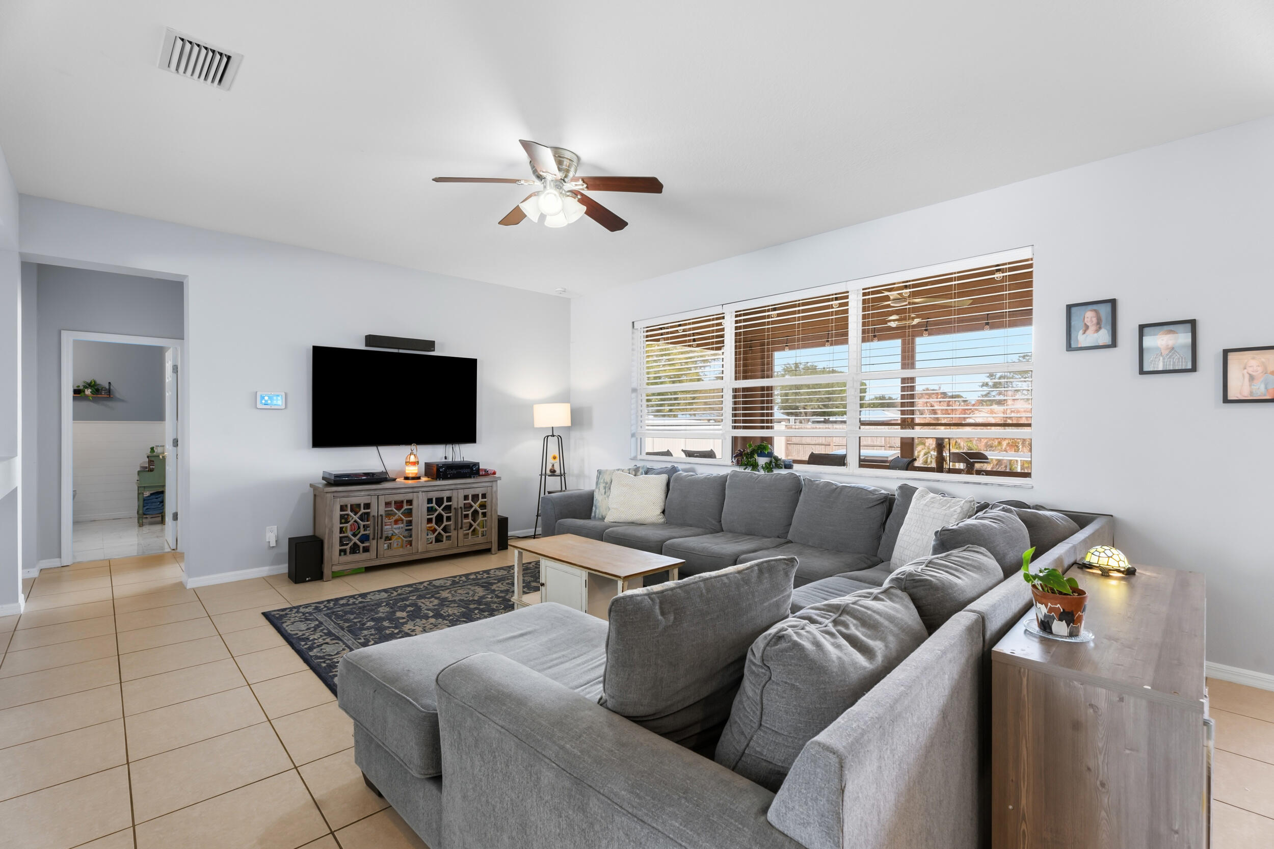 PORT ST LUCIE SECTION 46 1ST REPLAT - Residential