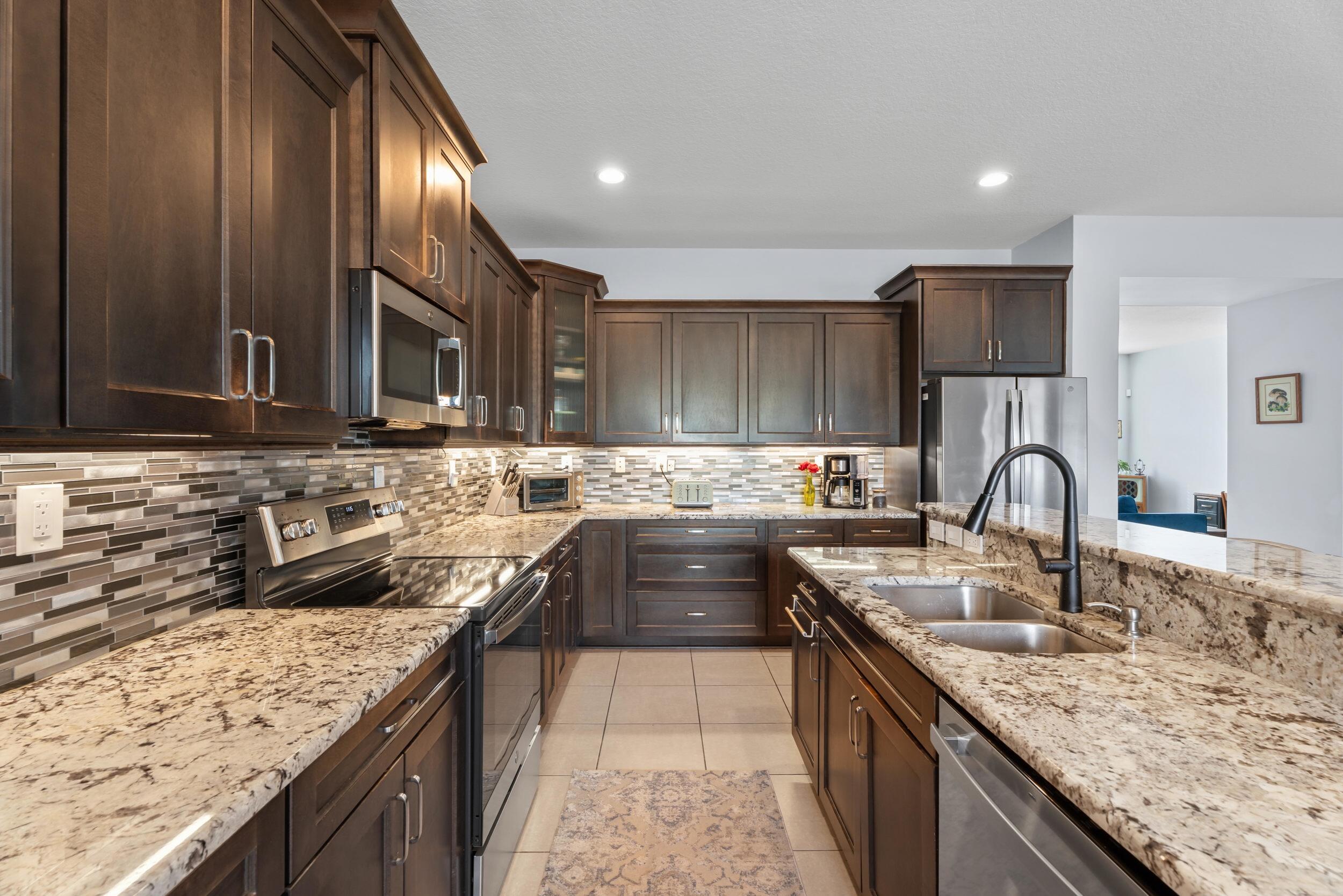 PORT ST LUCIE SECTION 46 1ST REPLAT - Residential