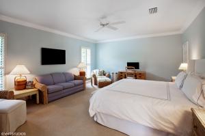 OLD PORT VILLAGE 2 - Residential