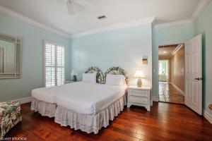 OLD PORT VILLAGE 2 - Residential