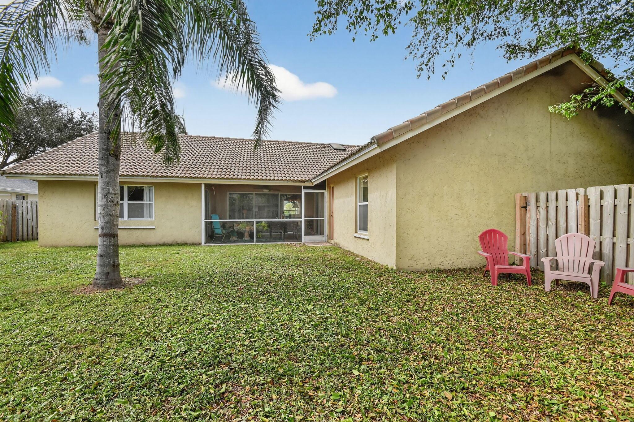 SUGAR POND MANOR OF WELLI - Residential