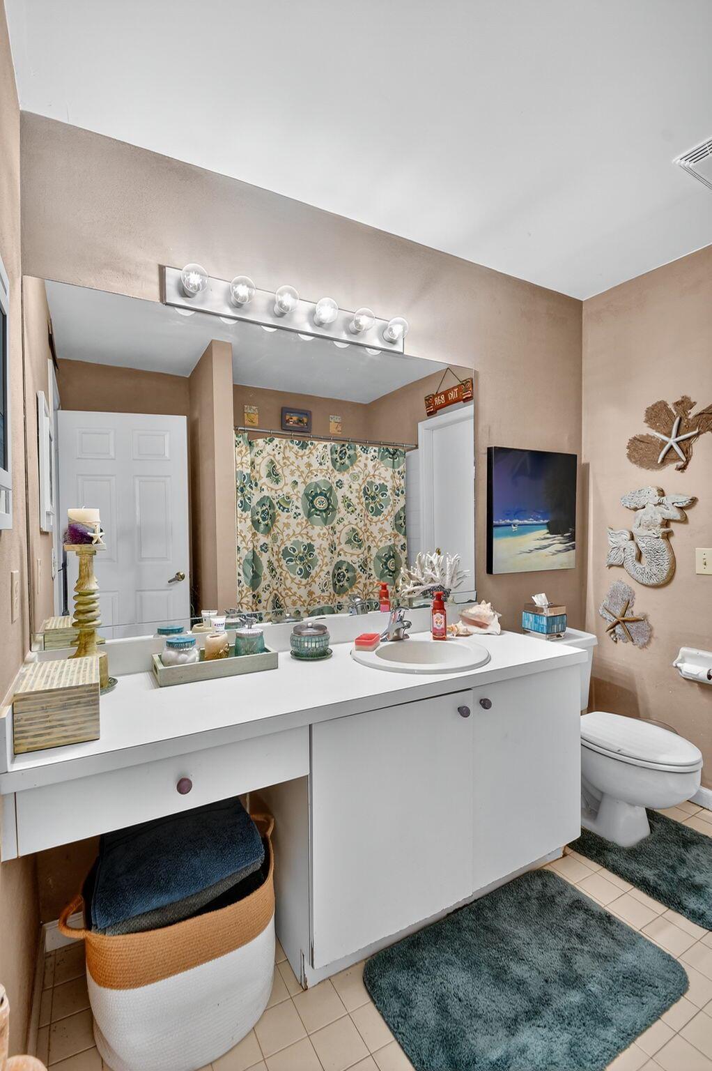 SUGAR POND MANOR OF WELLI - Residential