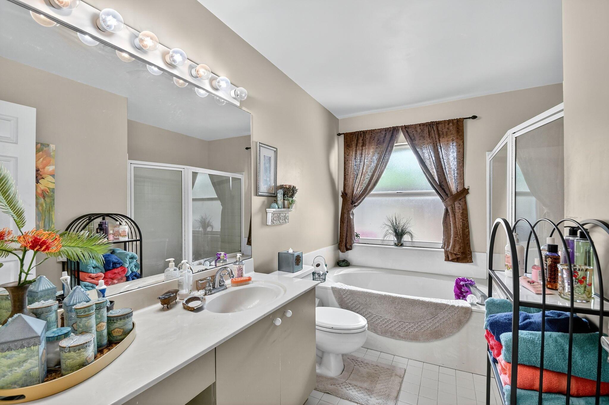 SUGAR POND MANOR OF WELLI - Residential