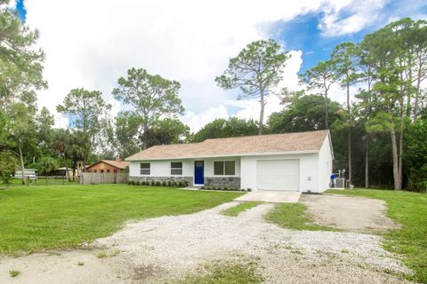 A home in Loxahatchee Groves