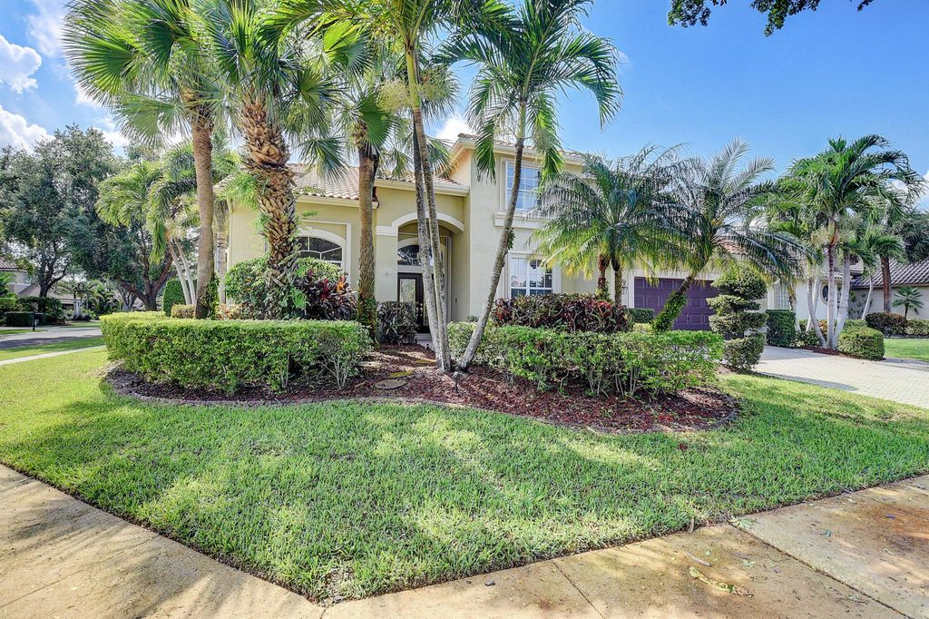 Photo of 22299 Tupelo Place, Boca Raton, FL 33428 (MLS # R10963099)