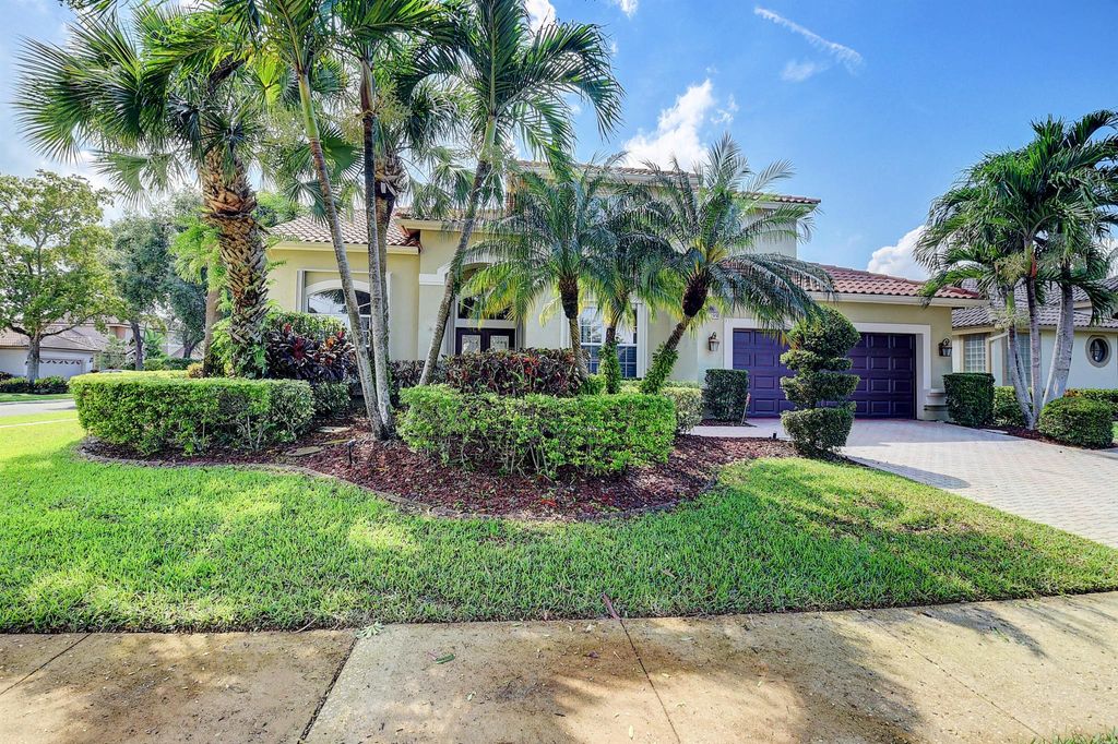 Photo of 22299 Tupelo Place, Boca Raton, FL 33428 (MLS # R10963099)