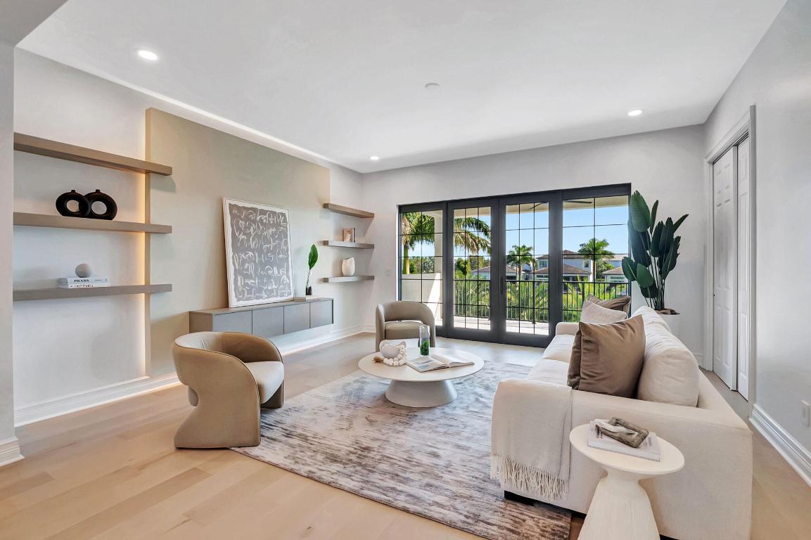 BOCA BRIDGES - Residential