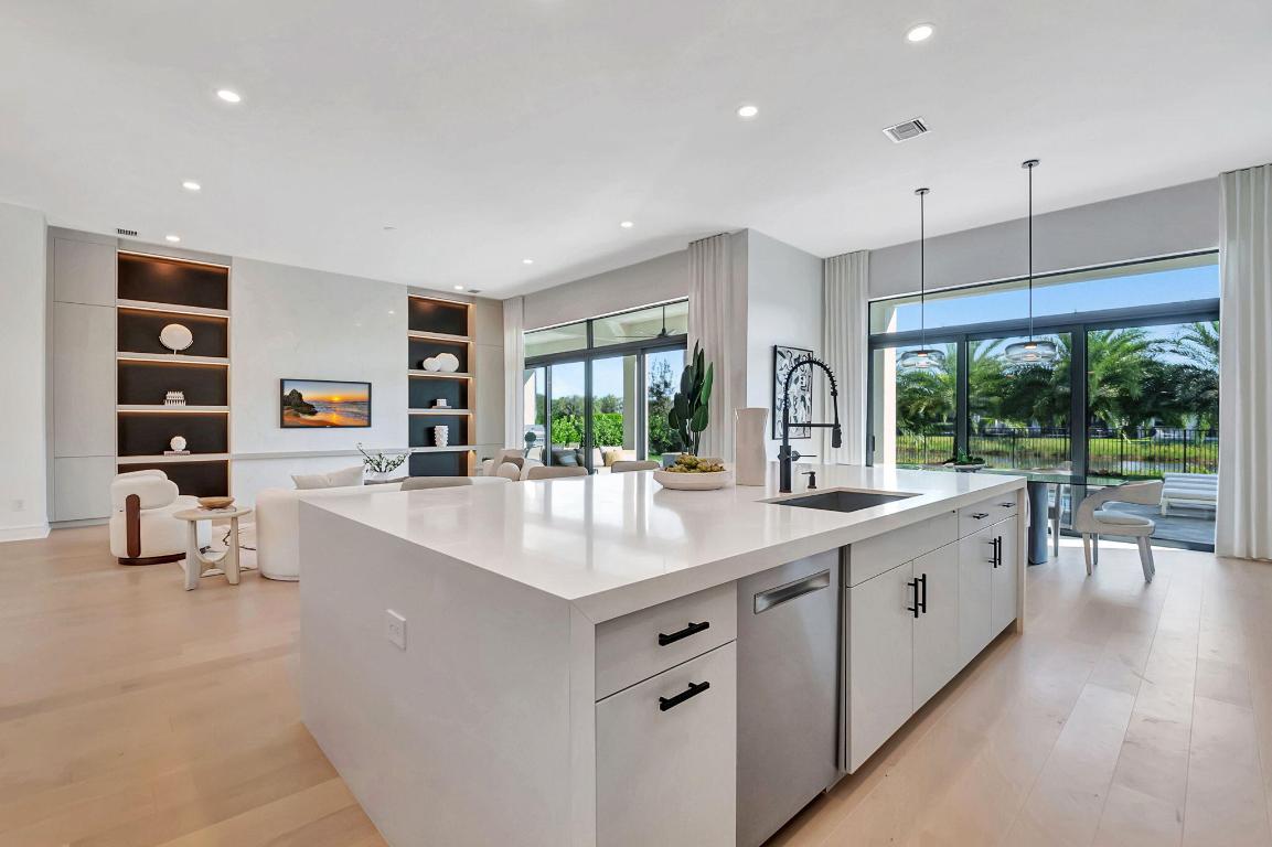 BOCA BRIDGES - Residential