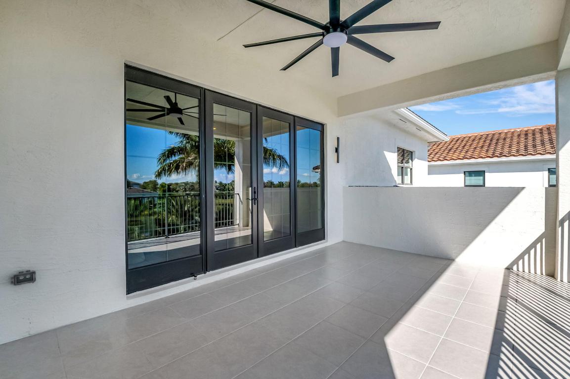 BOCA BRIDGES - Residential