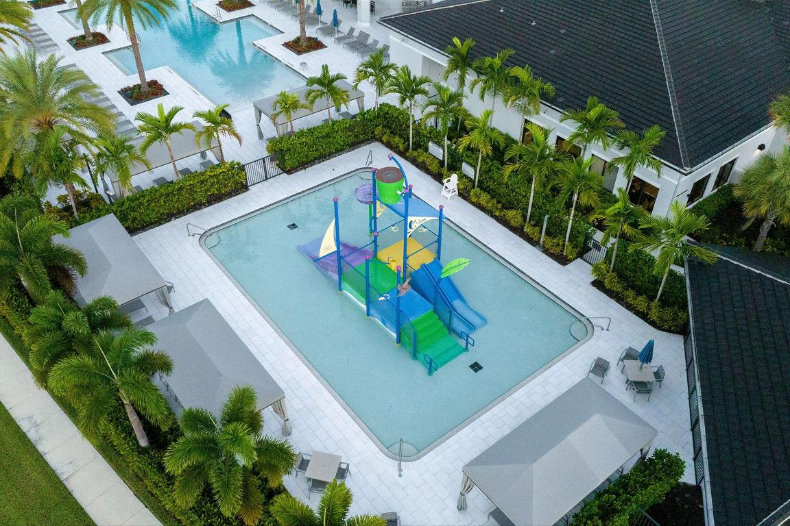 BOCA BRIDGES - Residential