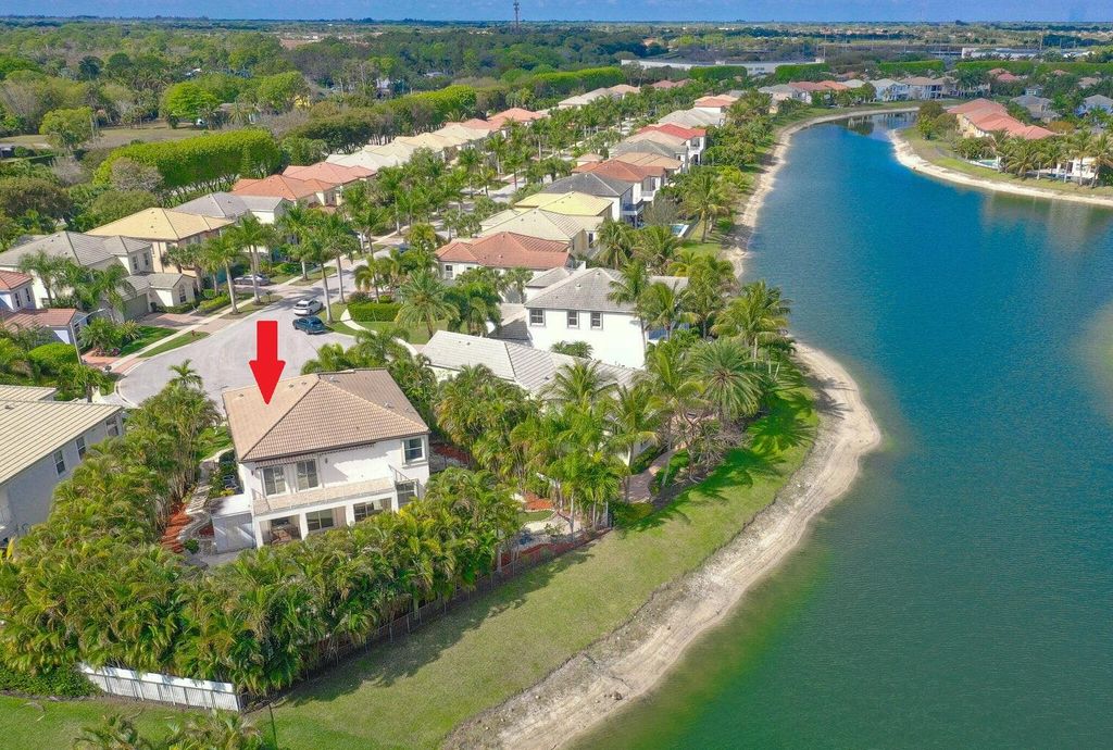 Photo of 9732 Phipps Lane, Wellington, FL 33414 (MLS # B26002857)