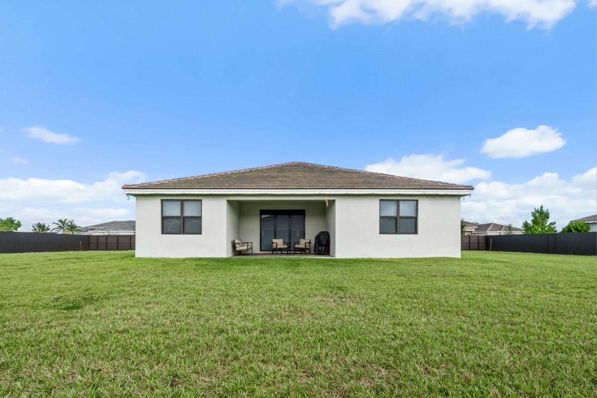 Las Palmas V - Residential