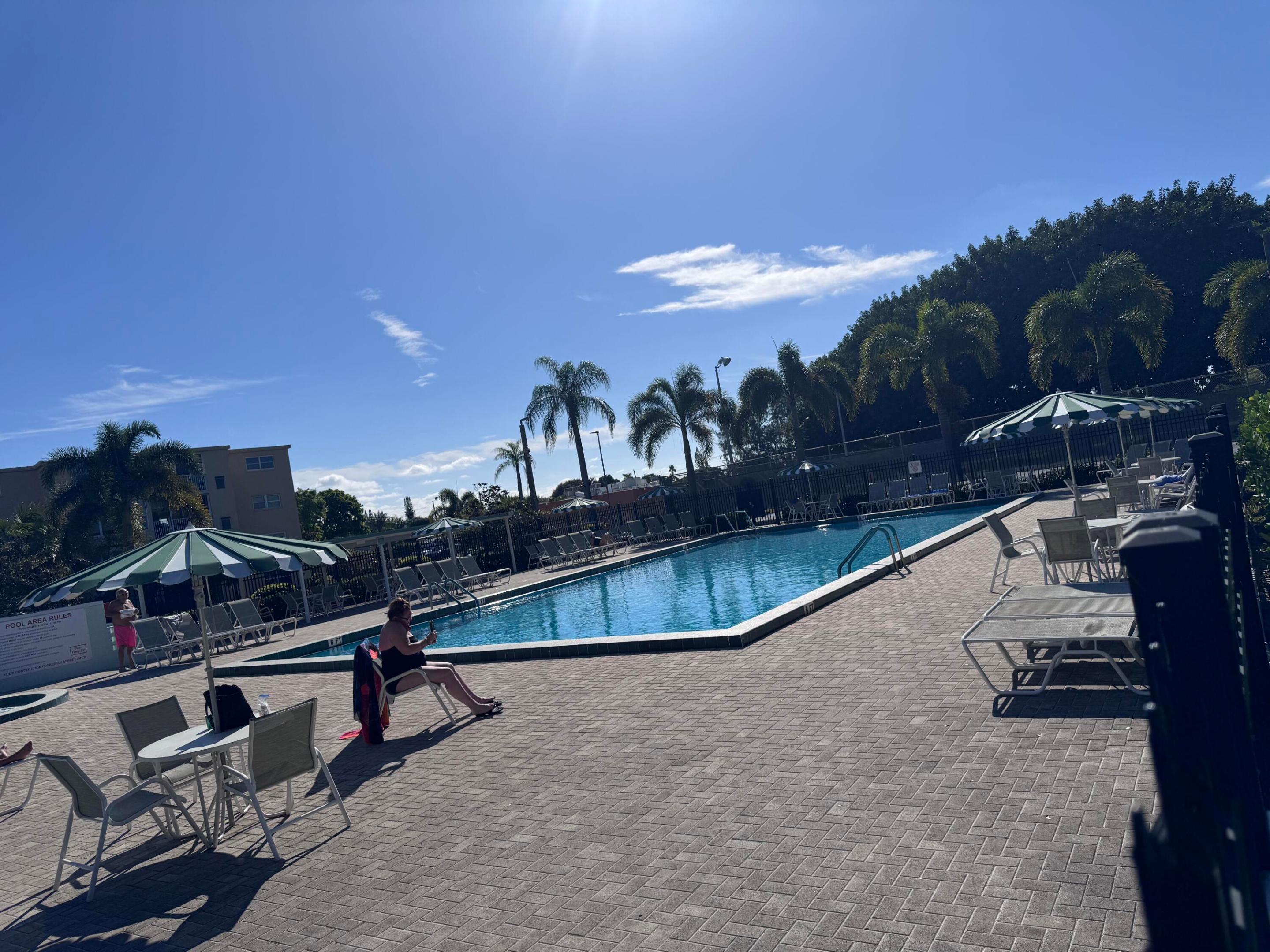 VILLAGE ROYALE GREENHILL CONDO - Residential Lease