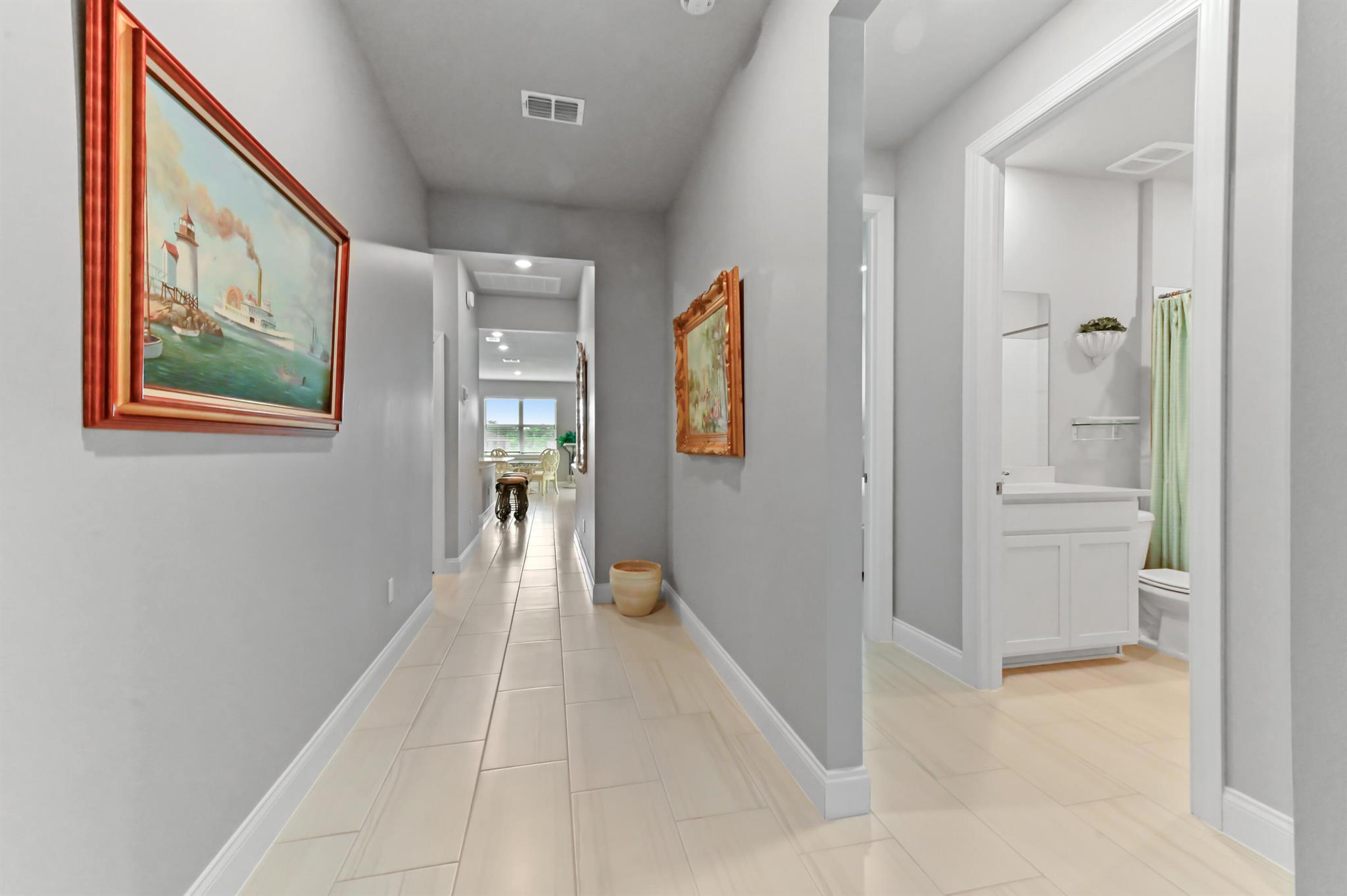 8607 Dahlia Circle, Port St Lucie, FL, 34986/$399,999 2 8607 Dahlia Circle