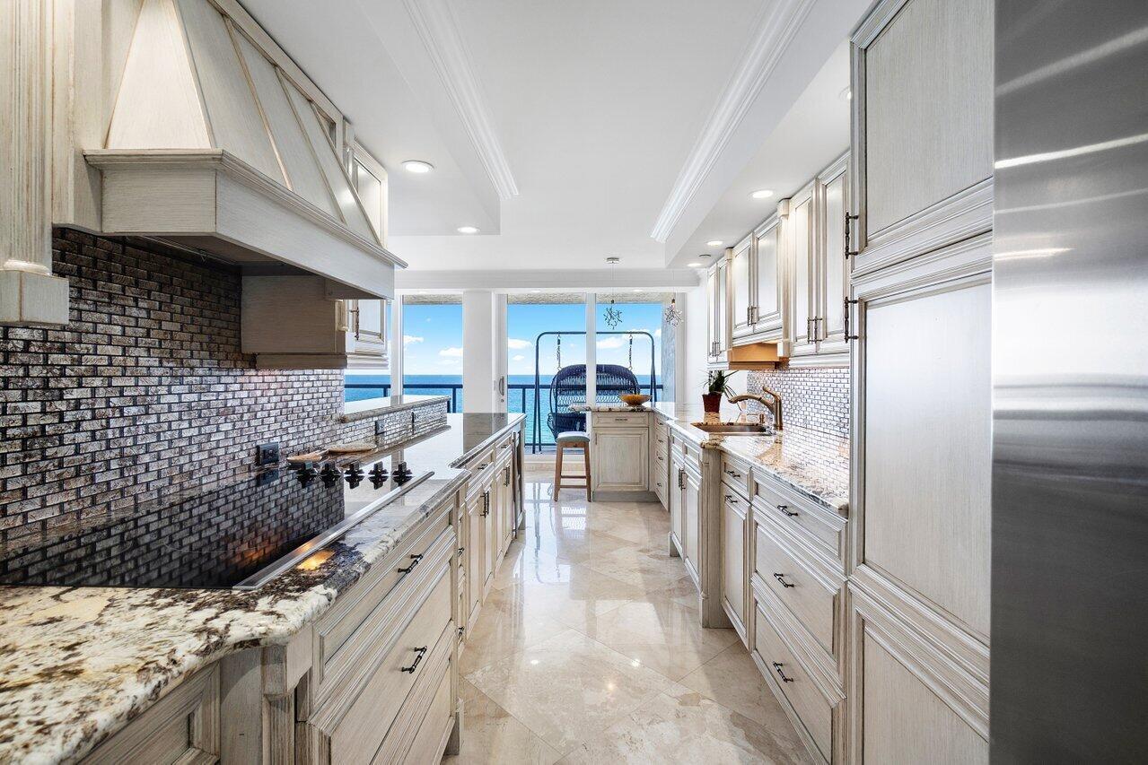 VILLA MAGNA CONDO - Residential Lease