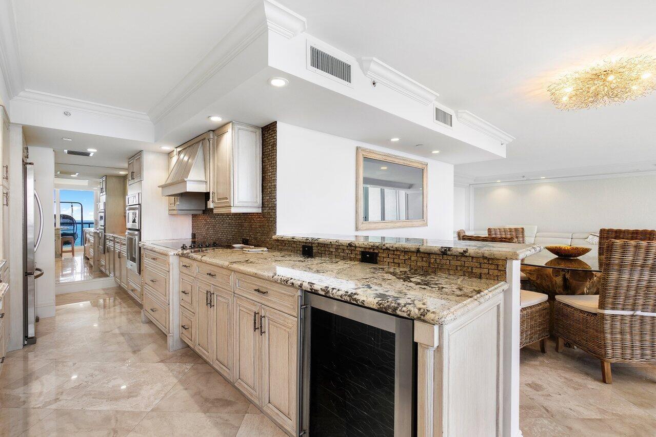 VILLA MAGNA CONDO - Residential Lease