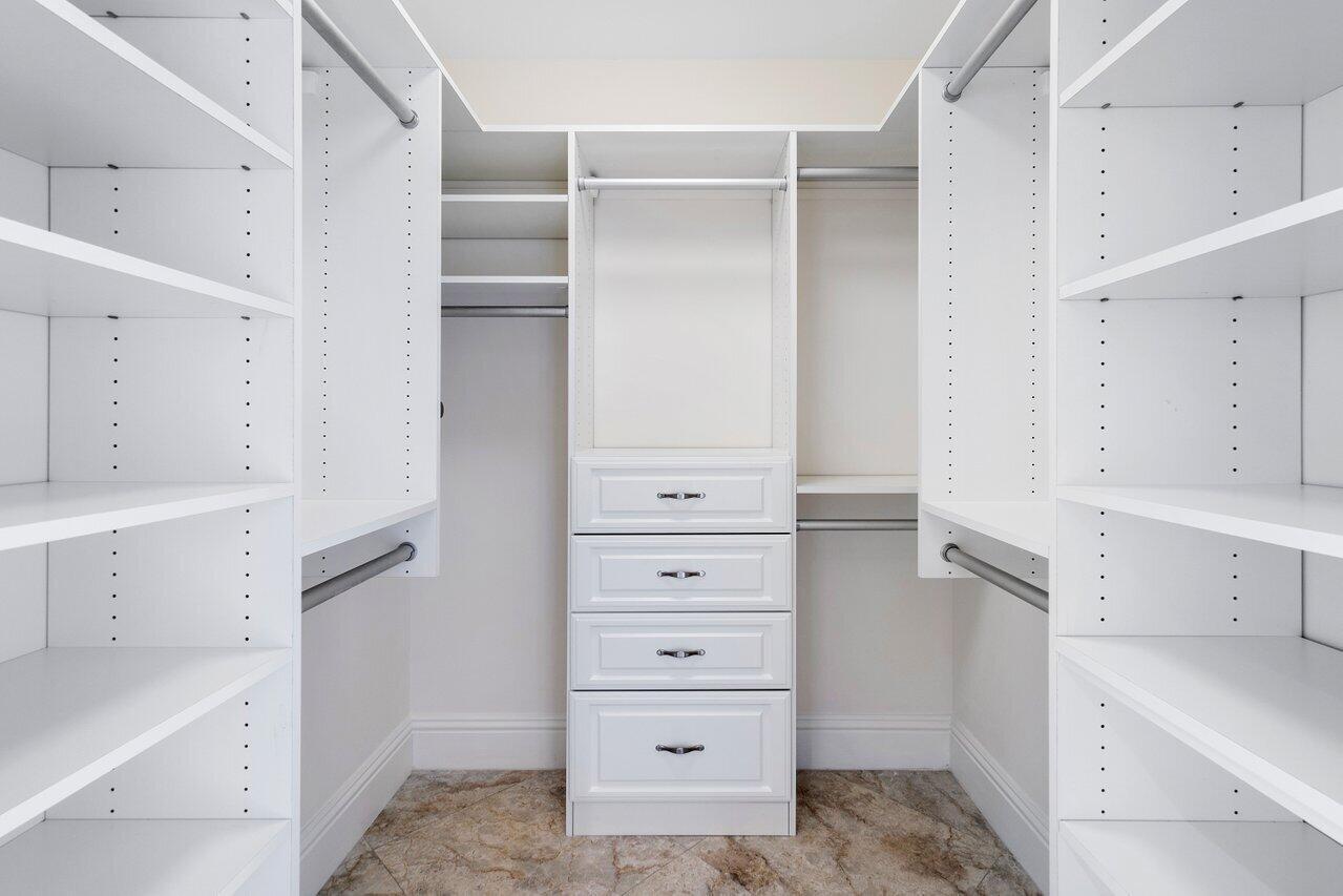 VILLA MAGNA CONDO - Residential Lease