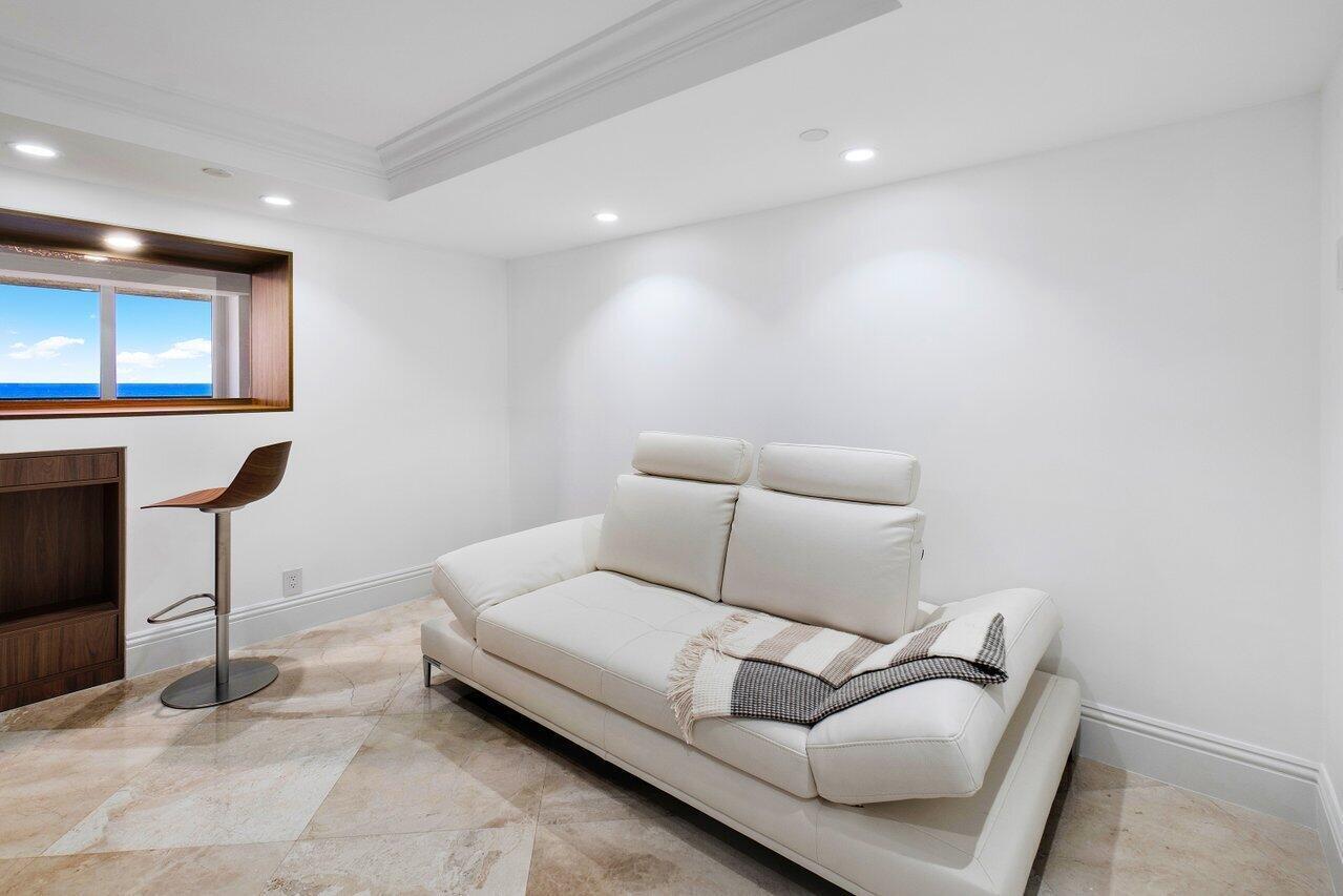 VILLA MAGNA CONDO - Residential Lease