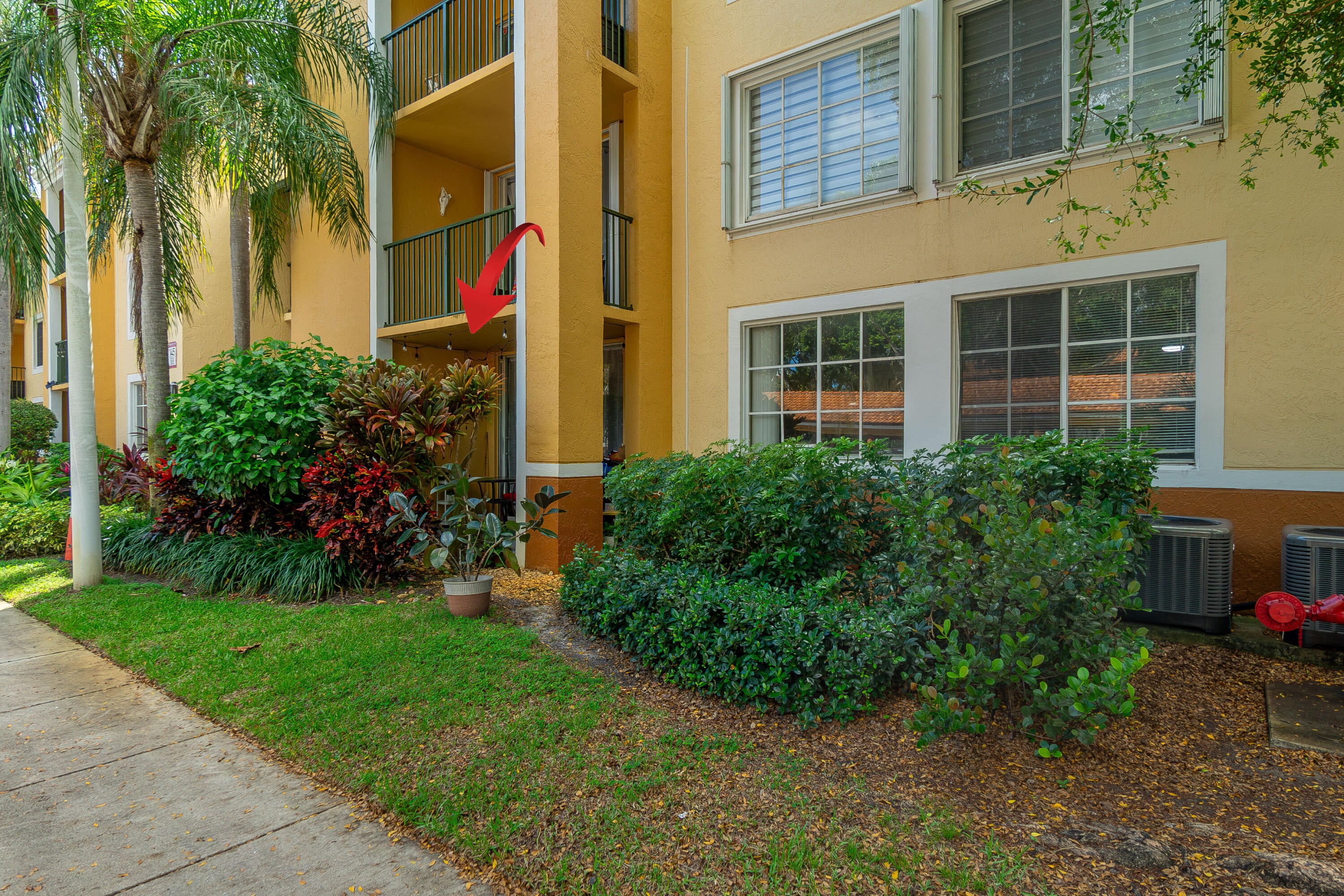 145 YACHT CLUB Way 109