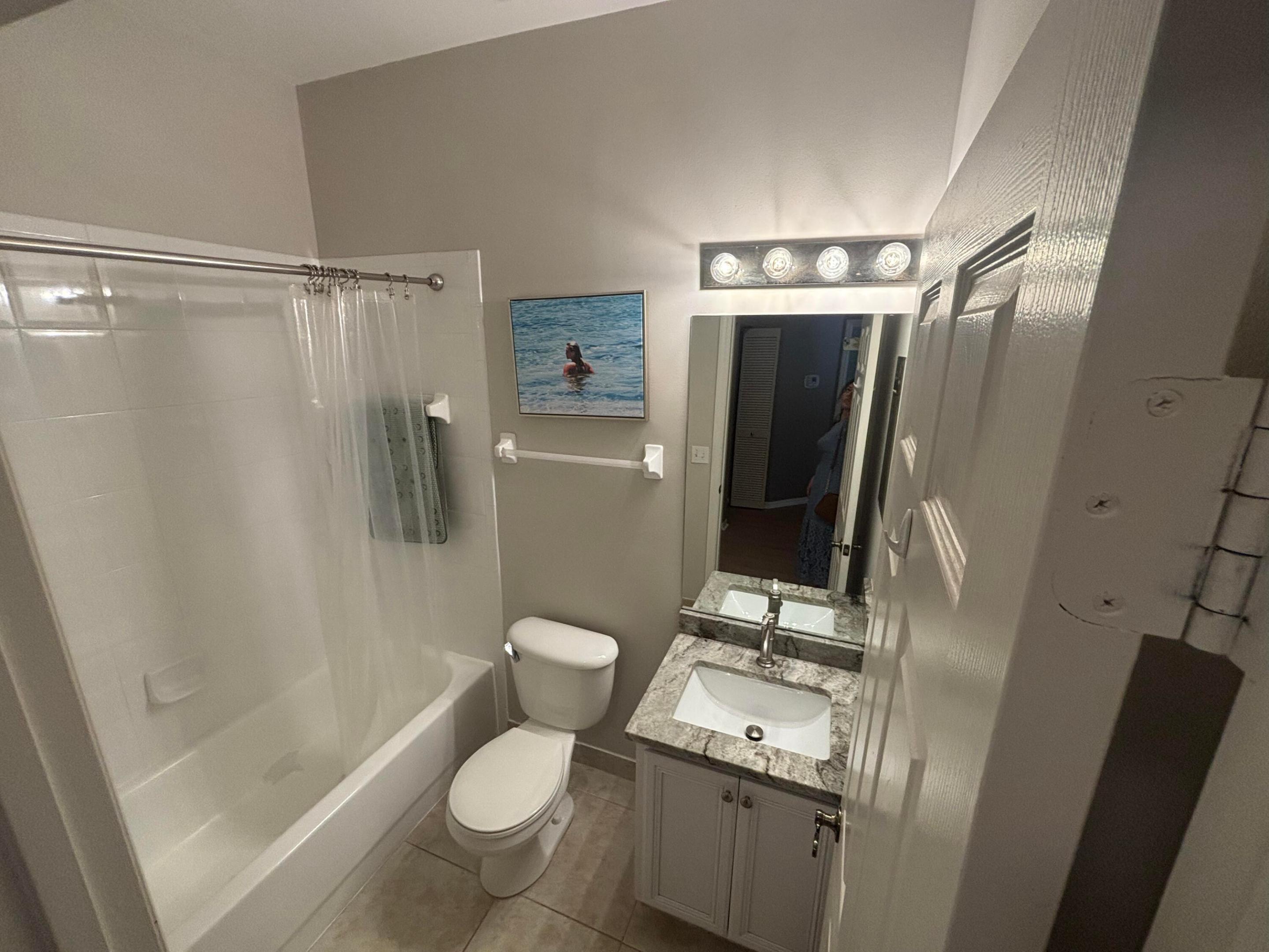 110 Lighthouse Circle H