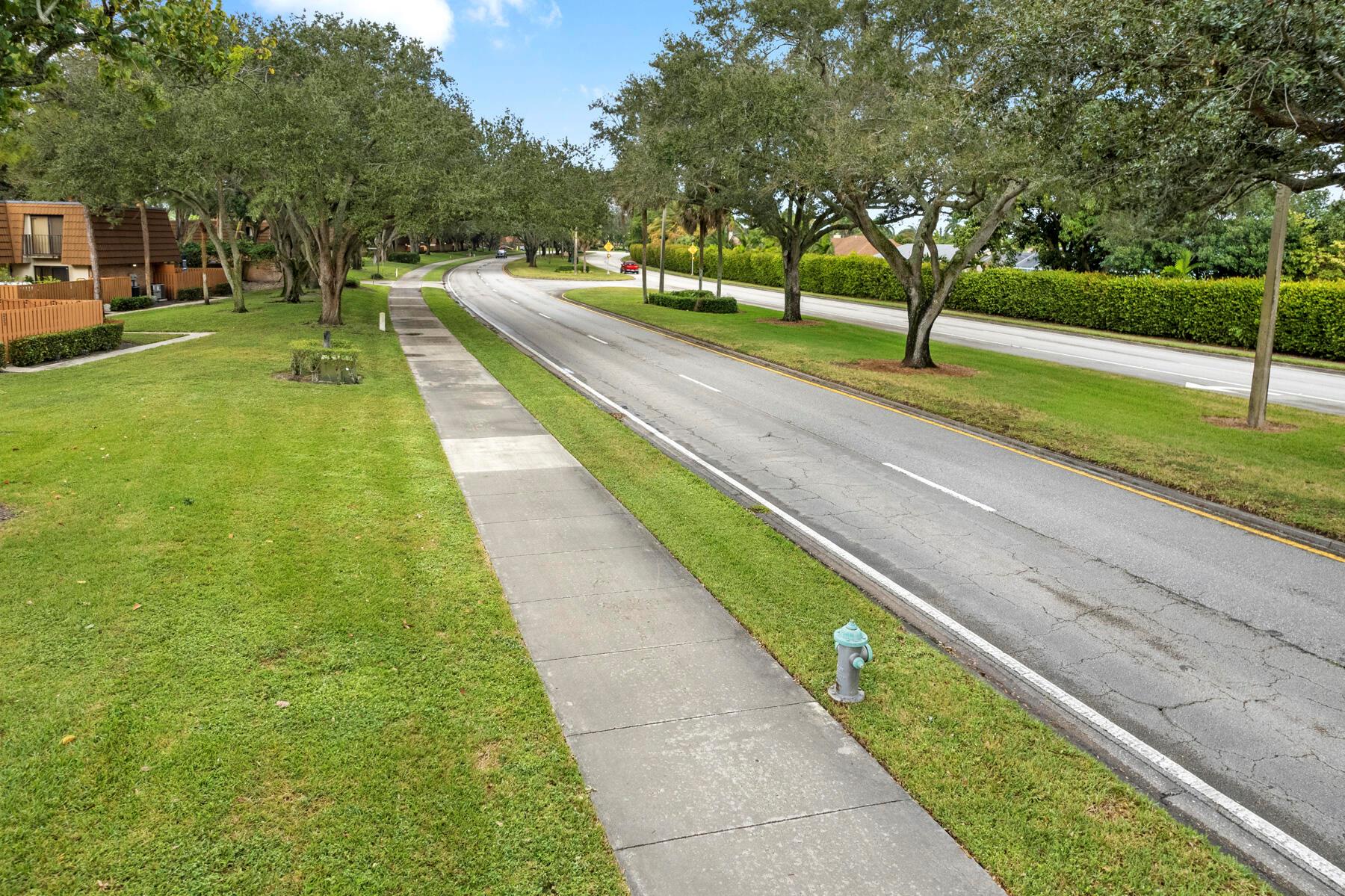 VILLAGE OF SANDALWOOD LAK - Residential