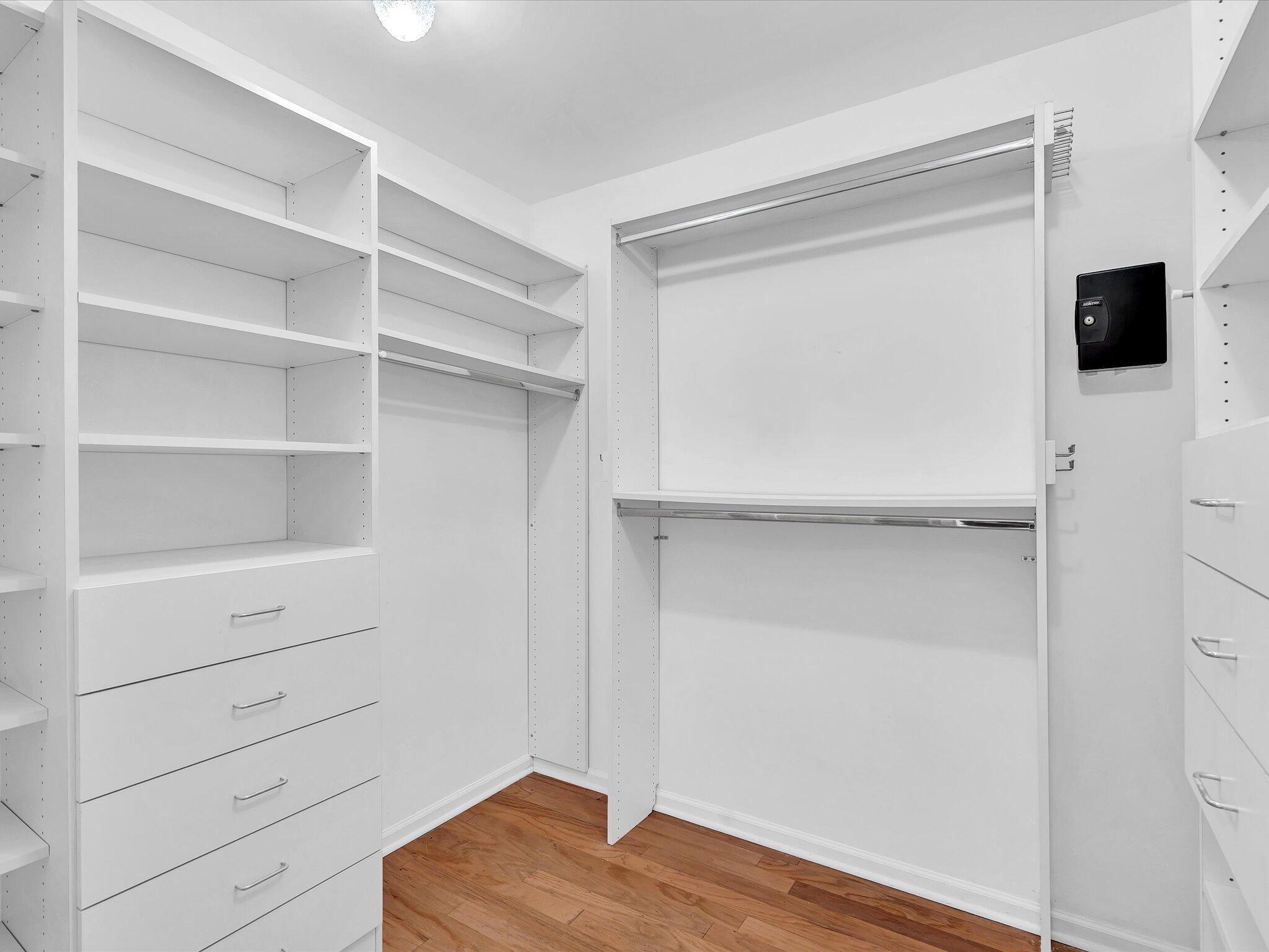 Thornhill Mews - Residential