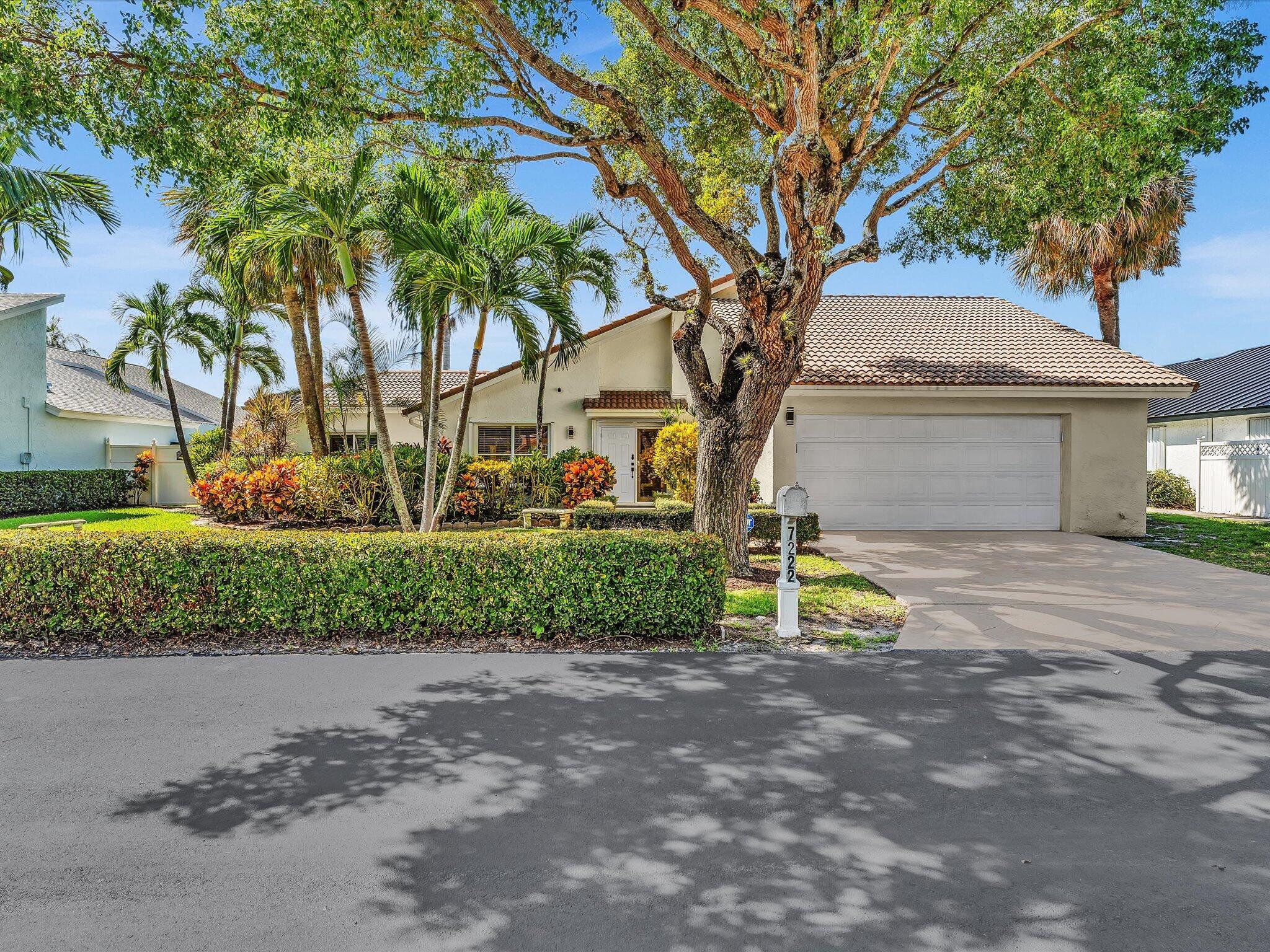 Location, Location! Lovely home in the desirable Thornhill Mews community in Boca Del Mar in Montoya Circle. The interior is bright w a very spacious living room & dining room with a family room and eating kitchen (Stainless Steel appliances). Four bedroom triple way split, renovated bathrooms, hurricane shutters, a large backyard with a pool. Low HOA community. Enjoy great central Boca Raton, walking distance to houses of wordships, shops and restaurants.