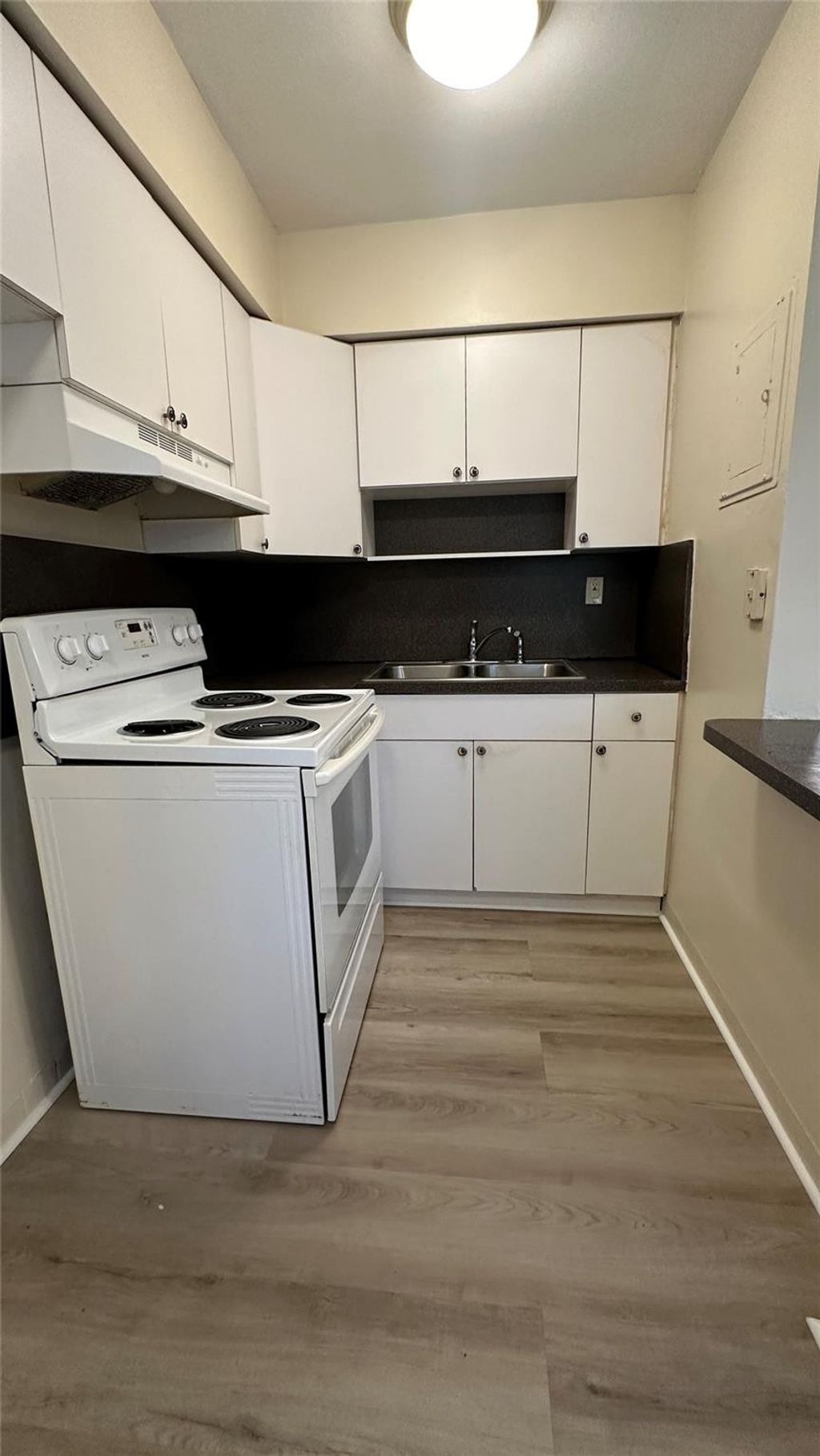 Photo of 505 NE 4th Avenue #3, Fort Lauderdale, FL 33301 (MLS # B26024077)