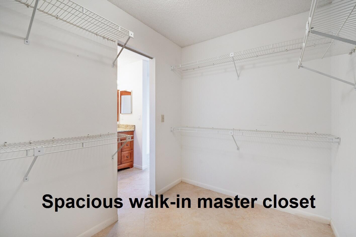 BOYNTON LAKES 3-B - Residential Lease