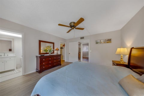 Tiny photo for 5250 LAS VERDES Circle #317, Delray Beach, FL 33484 (MLS # B26091136)