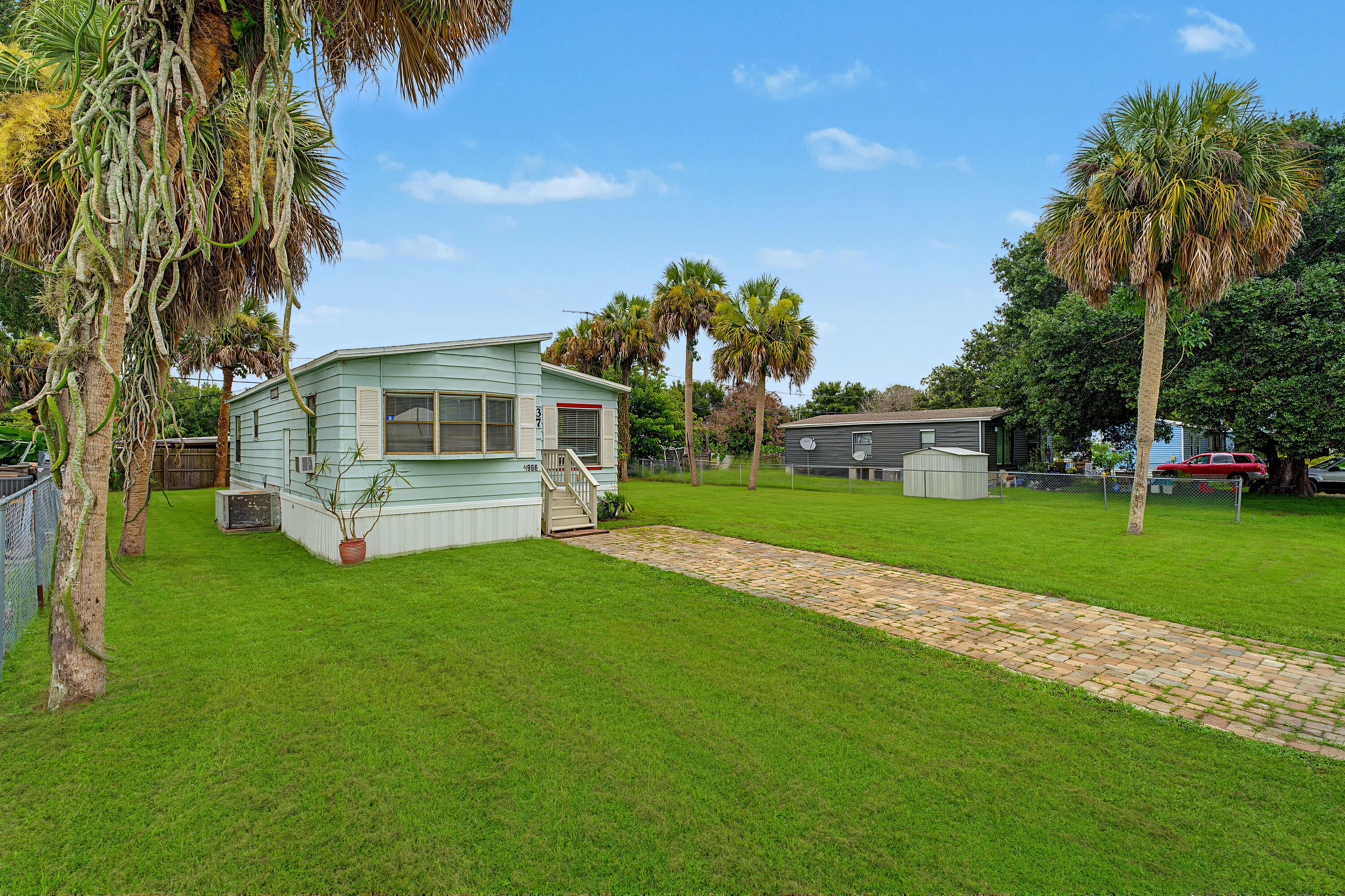 4966 Deanna Lane