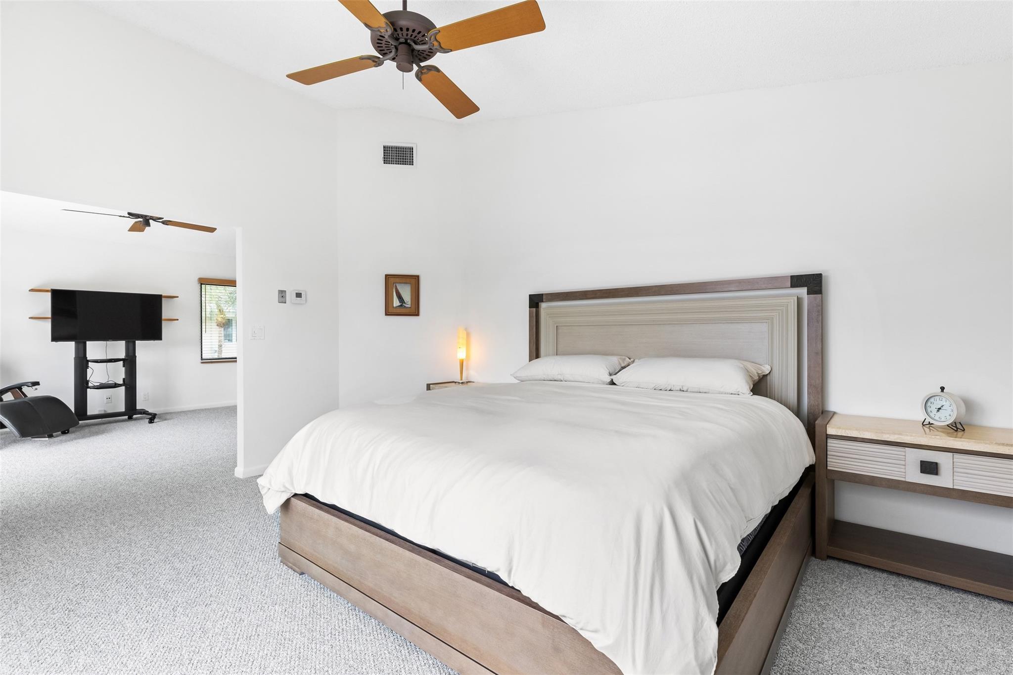 RIO VISTA ISLES - Residential