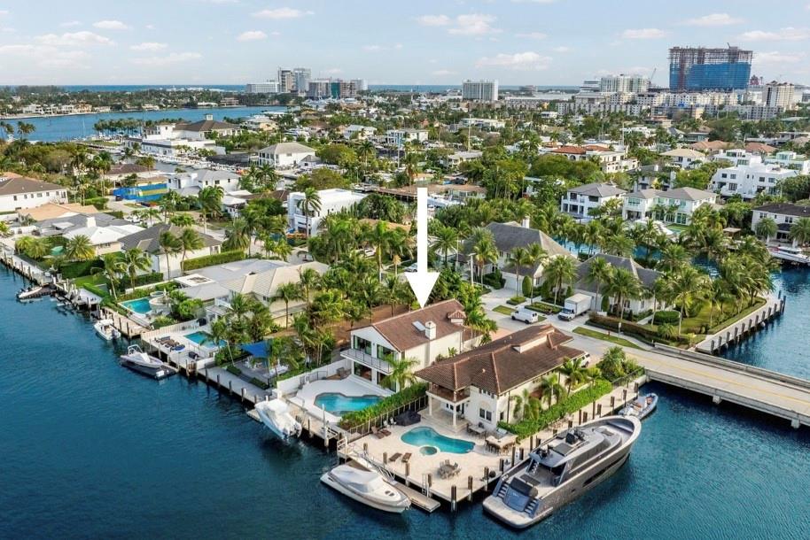 RIO VISTA ISLES - Residential