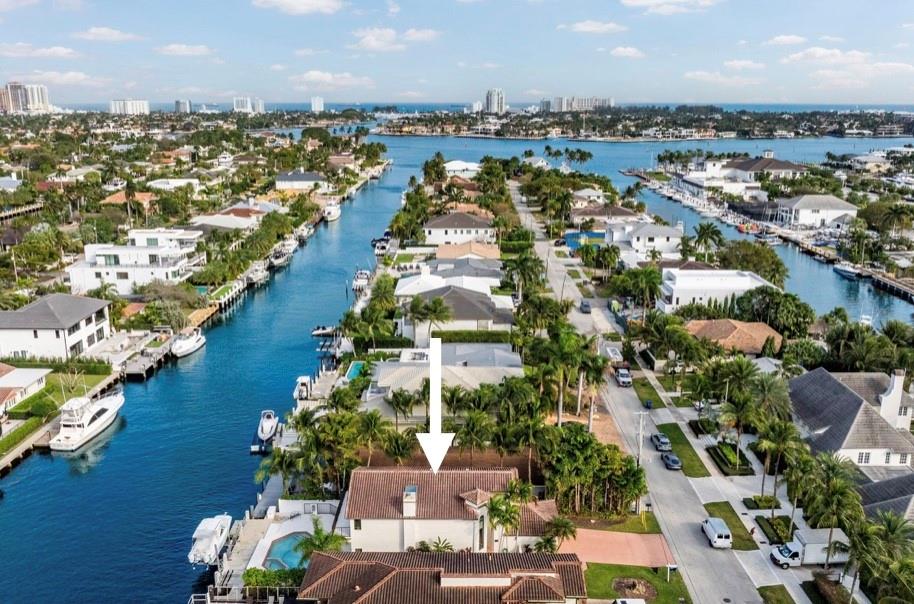 RIO VISTA ISLES - Residential